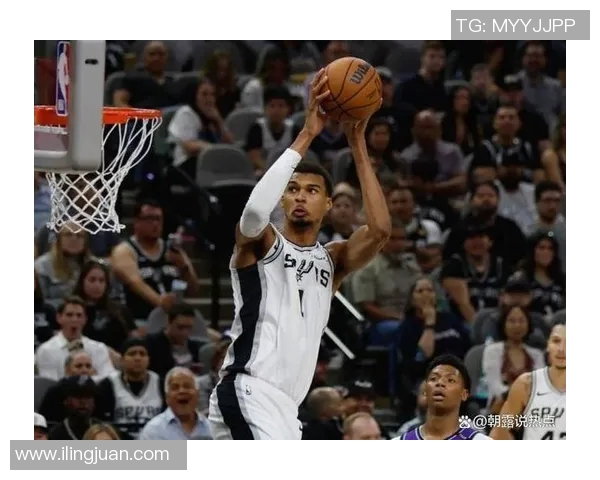 圣安东尼奥马刺队文班亚马与卡斯尔创双20+三双纪录,虽败犹荣展球队重建希望 圣安东尼奥马刺队文班亚马与卡斯尔创双20+三双纪录,虽败犹荣展球队重建希望